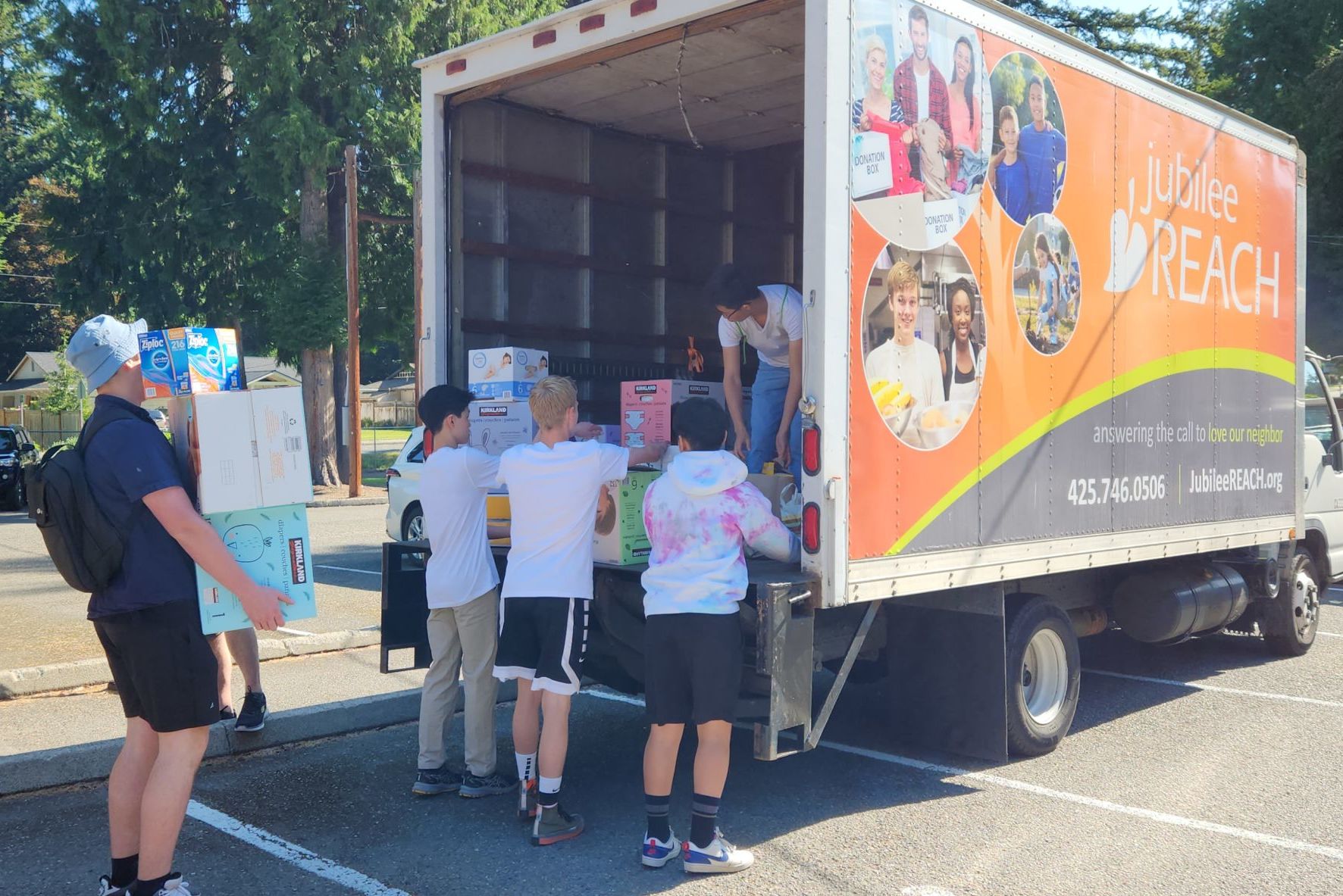 Eastside Christian School, Voted Best Private School, Bellevue WA: serving Preschool, Elementary, Middle School | Washington State